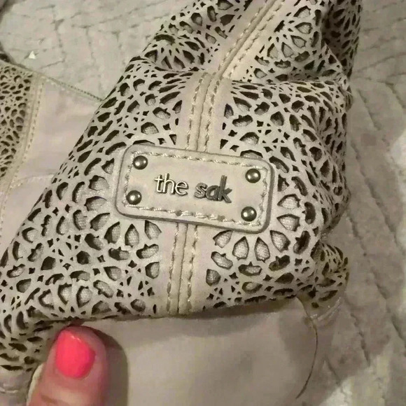 The SAK leather shoulder purse - Picture 8 of 12